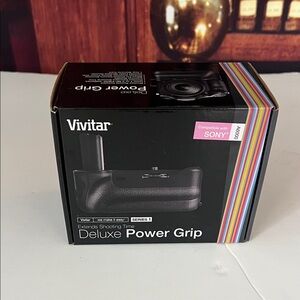 Vivitar Deluxe Power Grip
